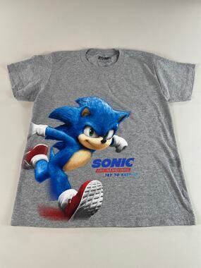 SEGA Sonic the Hedgehog Tee Size M Gray Graphic Short Sleeve